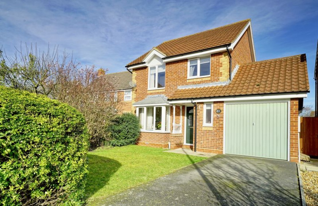 Devoke Close, Stukeley Meadows, Huntingdon, Cambridgeshire., 3 bedroom